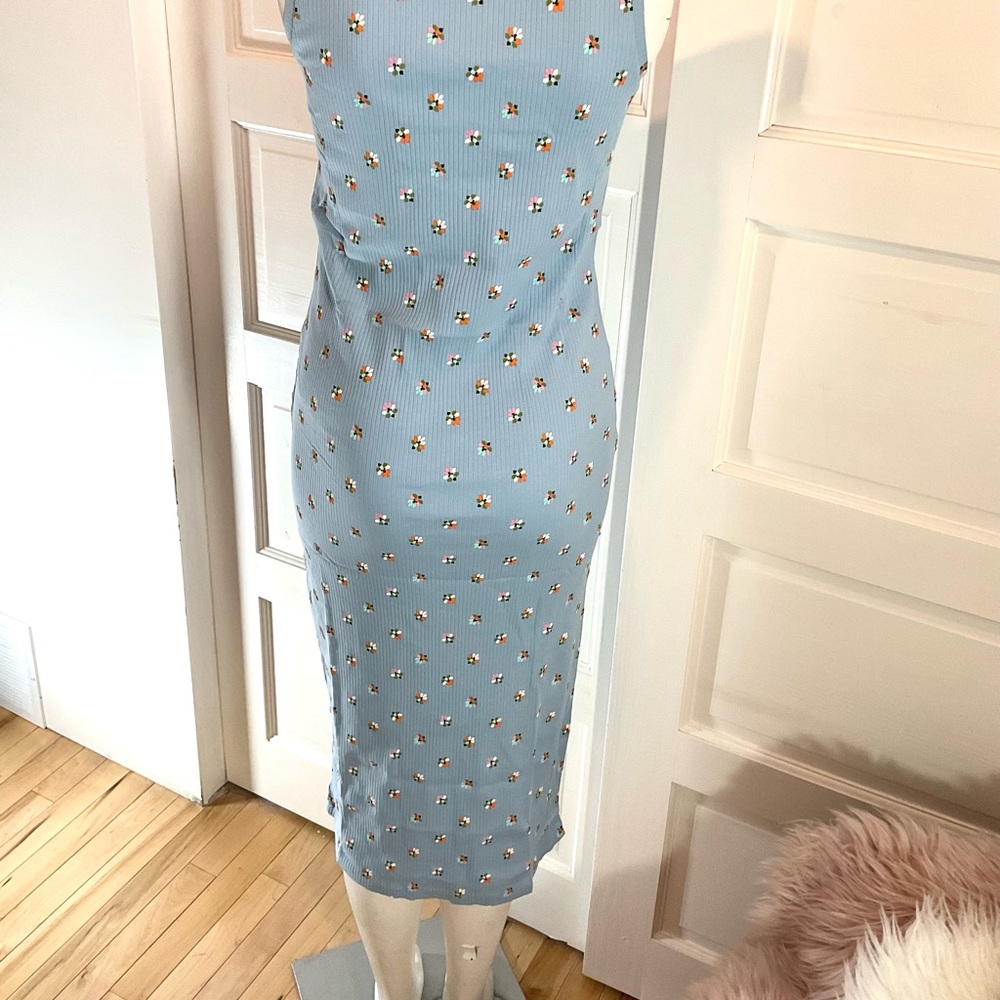 ๐๐๐ FLORAL MIDI DRESS - Picture 8 of 12